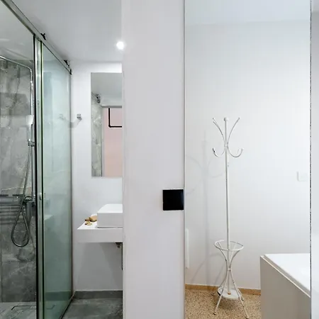Dema Luxury Suites - Perikleous E8-3